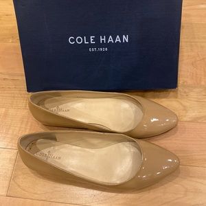 Cole Haan nude flats 8.5